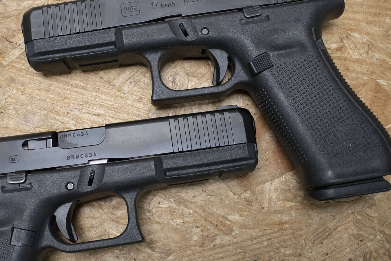 GLOCK 17 Gen5 9mm Police Trade-In Pistols (Fair Condition)